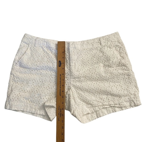 CB Established 1962 100% cotton white eyelet shorts Women’s size 16 - Picture 5 of 15
